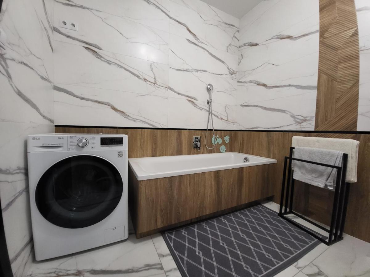 Radlinska 21 Folwark Apartment Kielce Ngoại thất bức ảnh